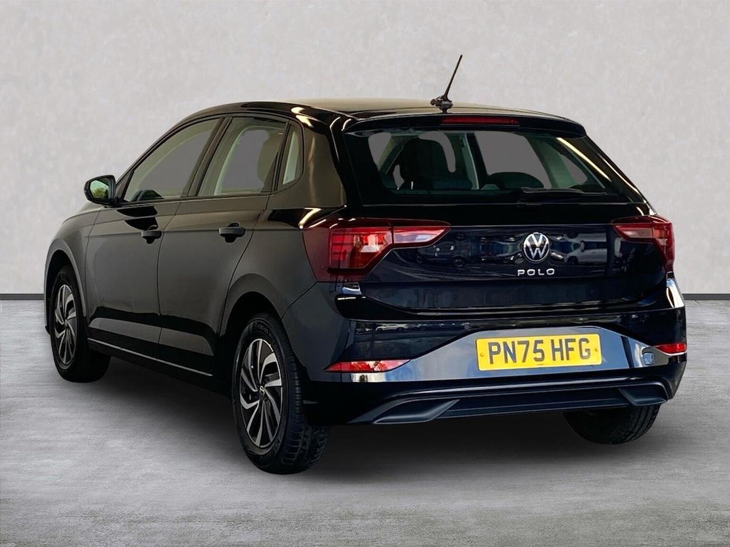 Used Volkswagen Polo 2025 for sale - 76396876: Photo 2