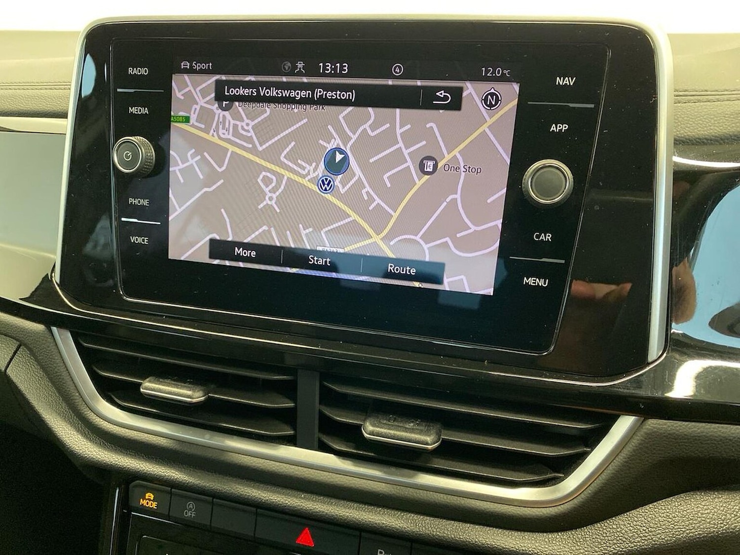 Used Volkswagen T-Roc 2022 for sale - 76794907: Photo 23