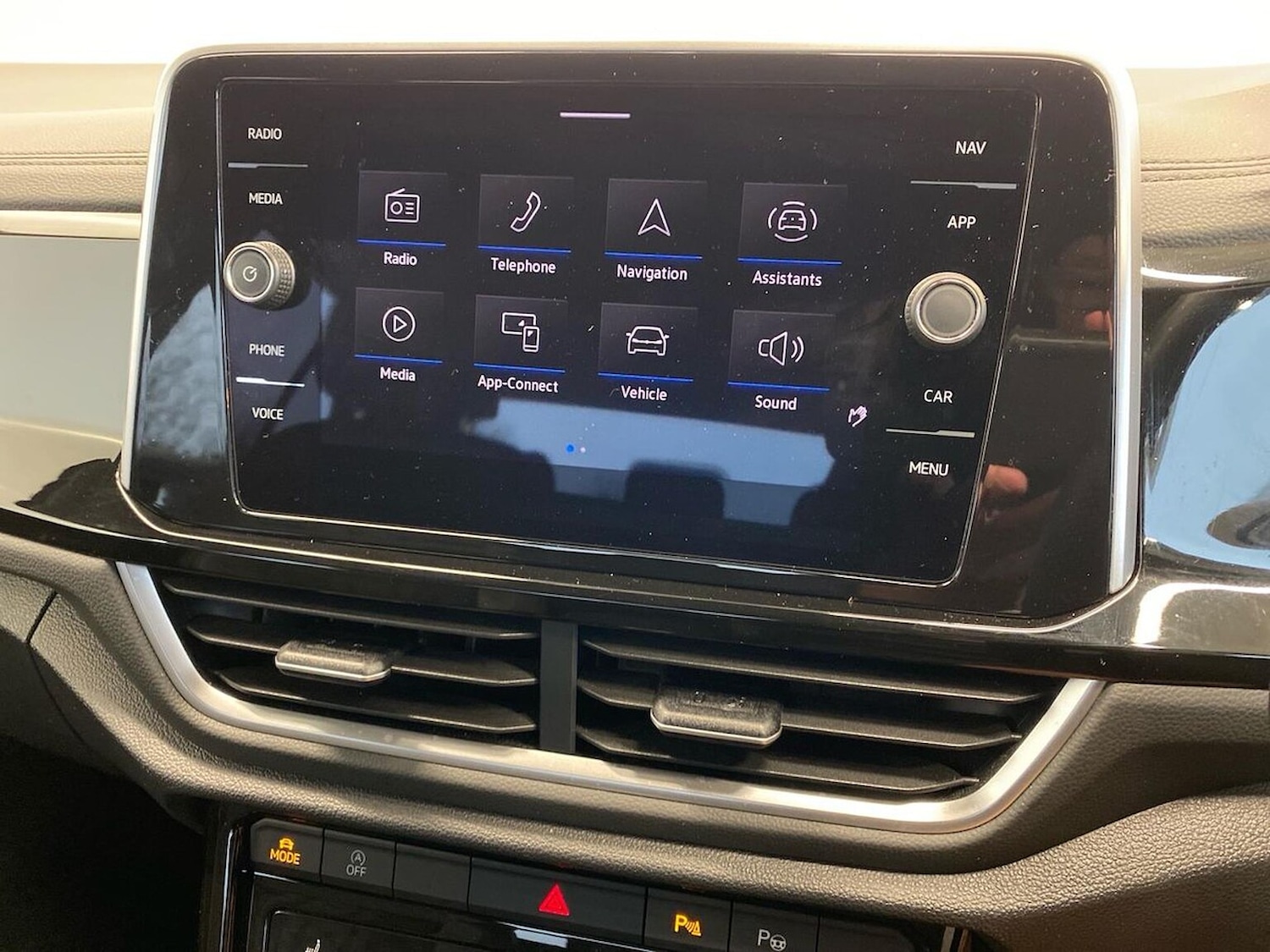 Used Volkswagen T-Roc 2022 for sale - 76794907: Photo 24