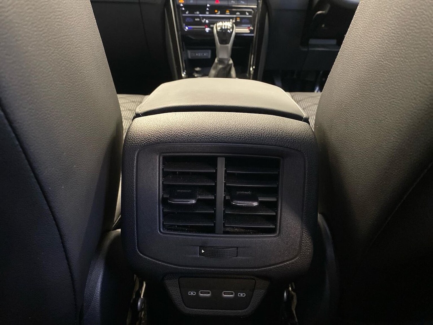 Used Volkswagen T-Roc 2022 for sale - 76794907: Photo 25