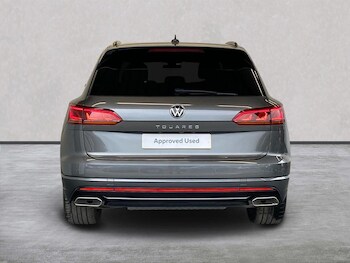 Used Volkswagen Touareg 2023 for sale - 75690617: Photo