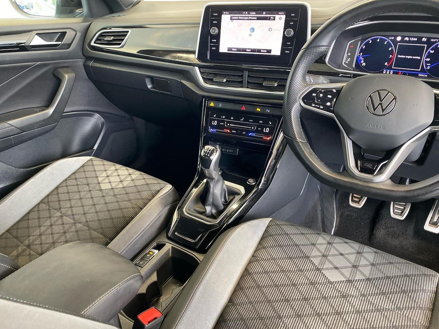 Used Volkswagen T-Roc 2022 for sale - 75994950: Photo 13