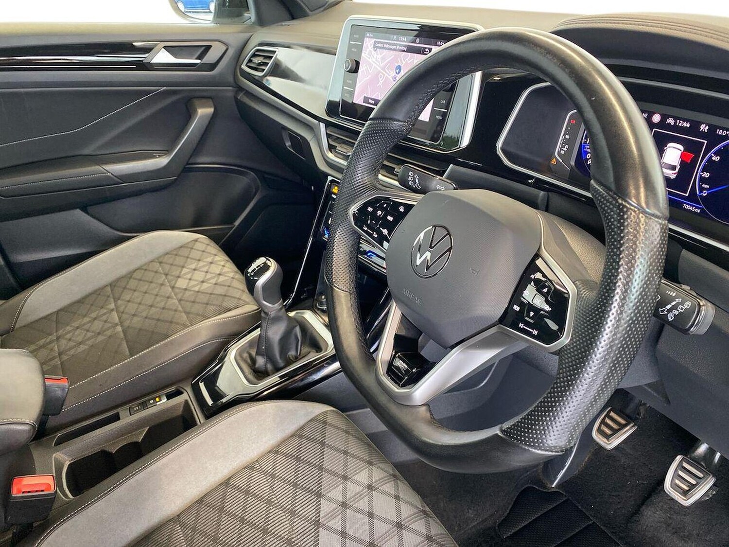 Used Volkswagen T-Roc 2022 for sale - 75994950: Photo 15