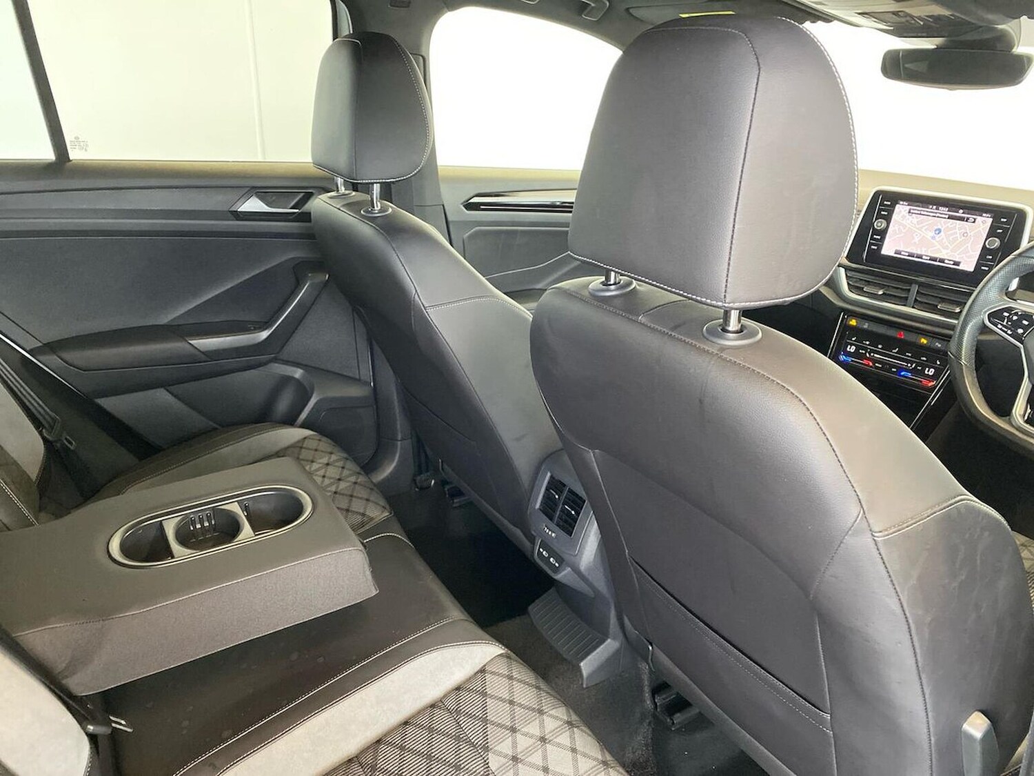 Used Volkswagen T-Roc 2022 for sale - 75994950: Photo 22