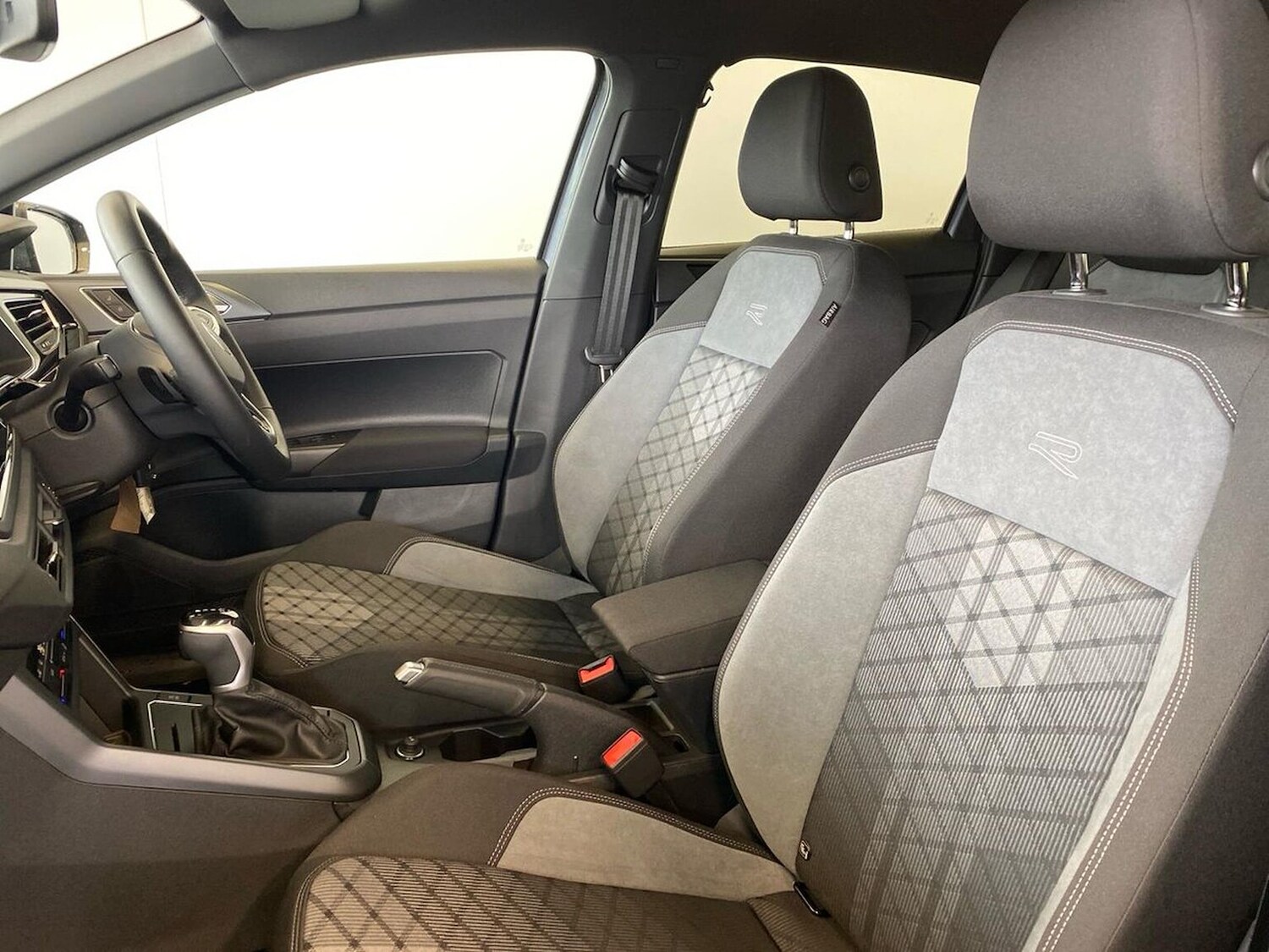 Used Volkswagen Polo 2025 for sale - 78195062: Photo 39