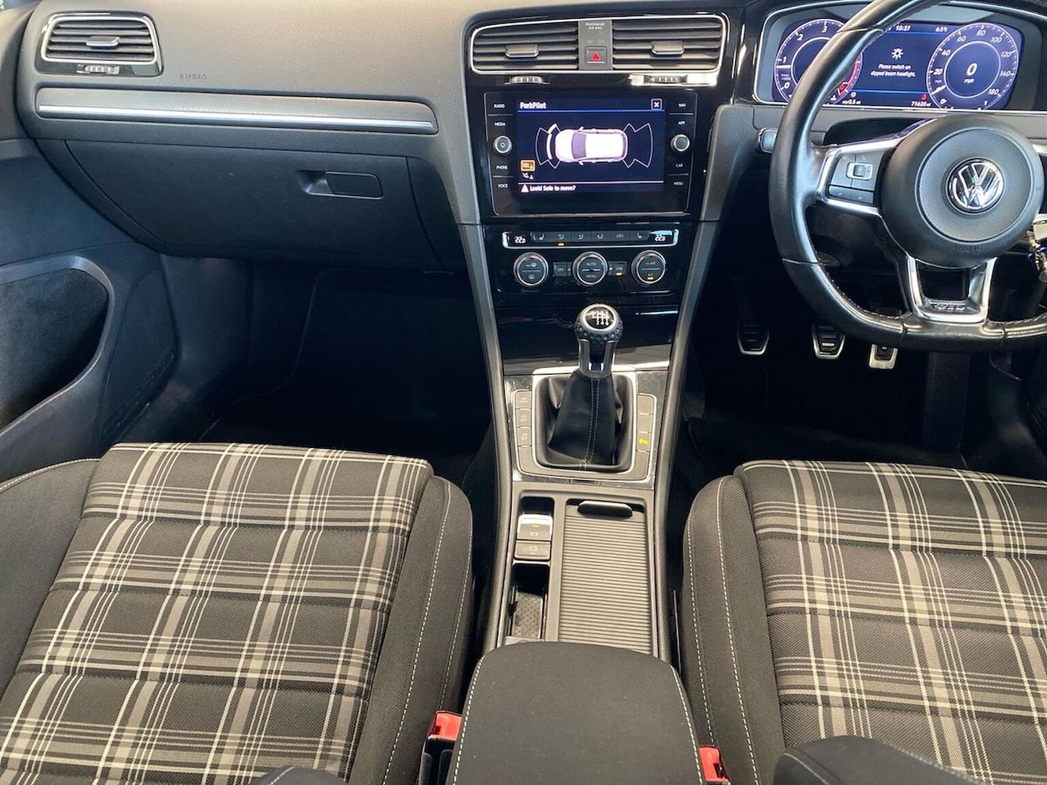 Used Volkswagen Golf 2018 for sale - 76970007: Photo 14