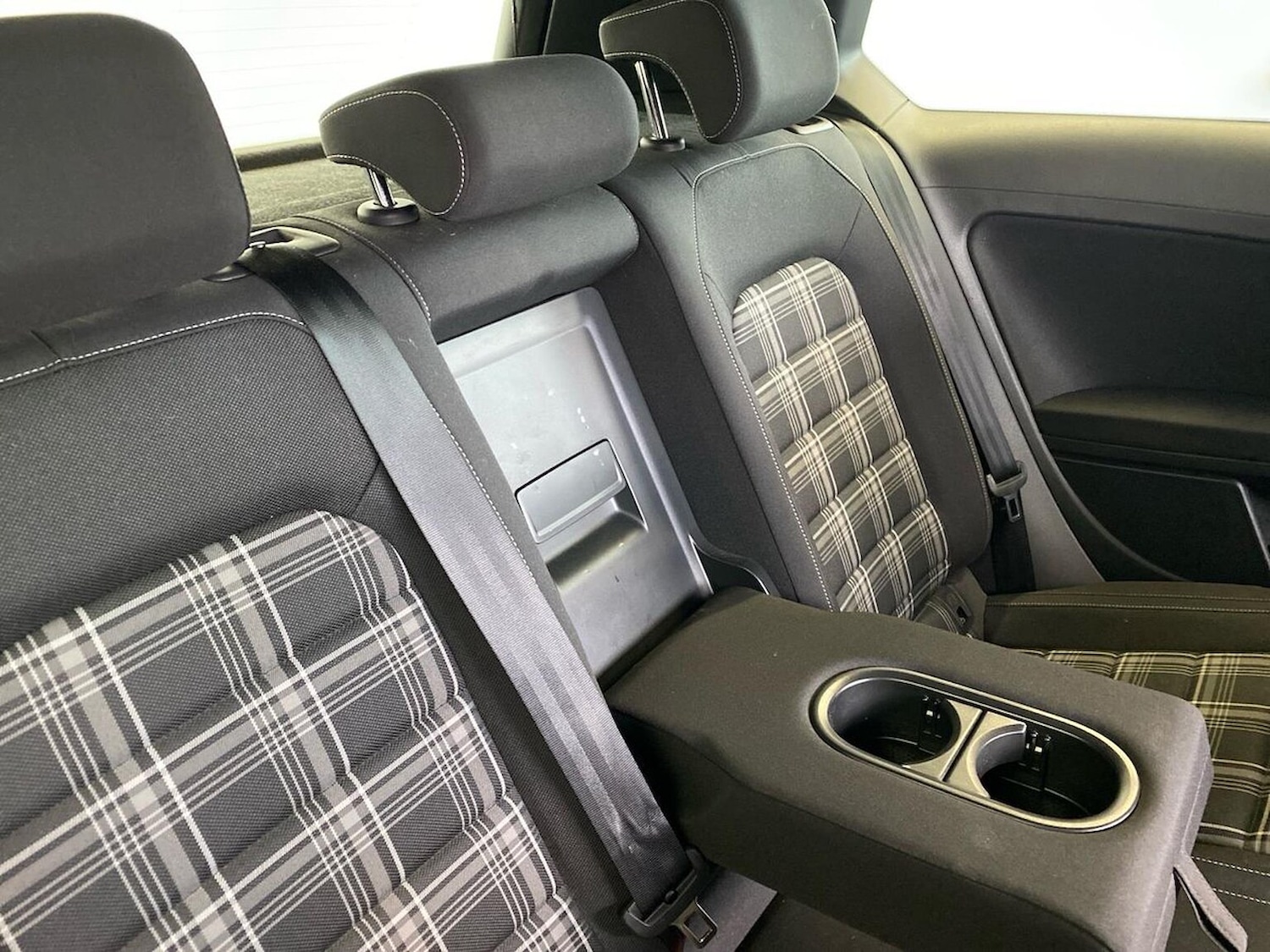 Used Volkswagen Golf 2018 for sale - 76970007: Photo 18