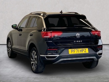 Used Volkswagen T-Roc 2022 for sale - 76418200: Photo