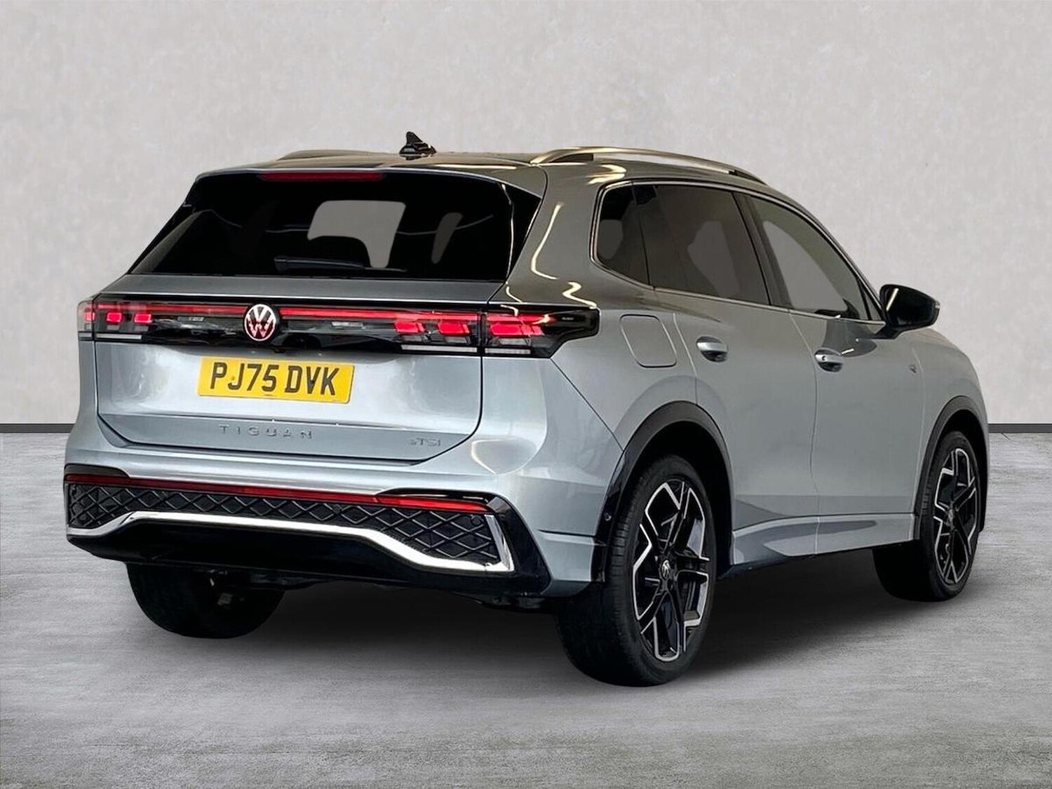 Used Volkswagen Tiguan 2025 for sale - 77488763: Photo 18