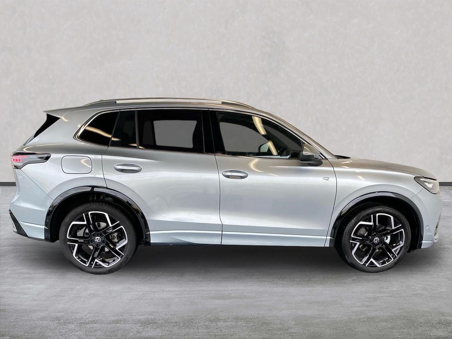 Used Volkswagen Tiguan 2025 for sale - 77488763: Photo 3