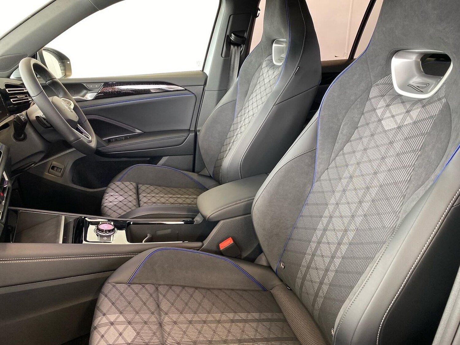 Used Volkswagen Tiguan 2025 for sale - 77488763: Photo 40