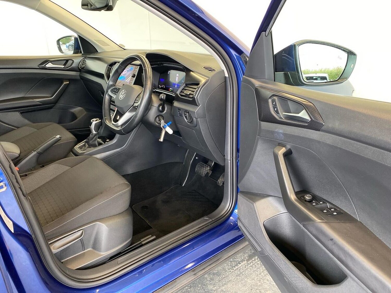 Used Volkswagen T-Cross 2022 for sale - 78149952: Photo 21