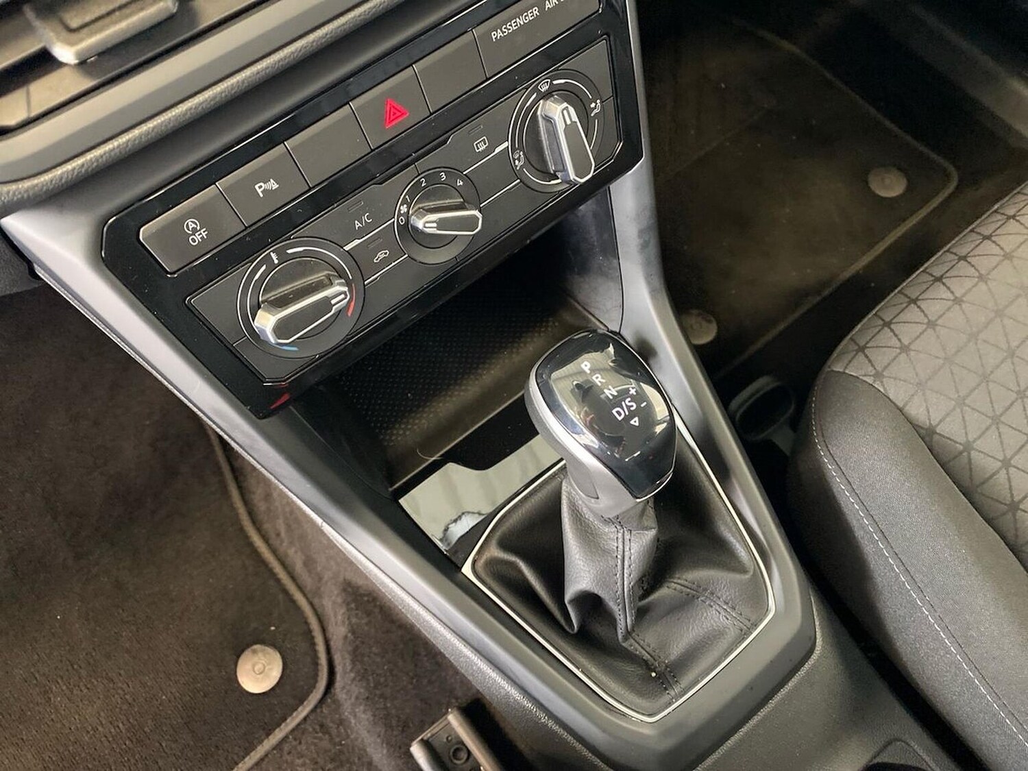 Used Volkswagen T-Cross 2022 for sale - 78149952: Photo 42