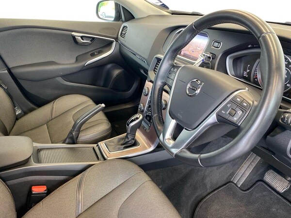 Used Volvo V40 2018 for sale - 76275113: Photo 15
