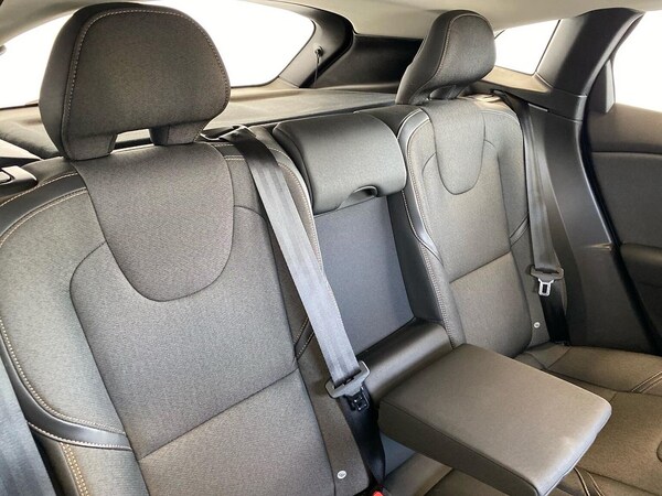 Used Volvo V40 2018 for sale - 76275113: Photo 16