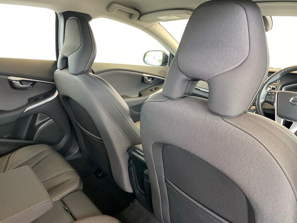 Used Volvo V40 2018 for sale - 76275113: Photo 22