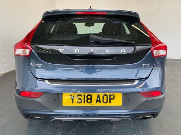 Used Volvo V40 2018 for sale - 76275113: Photo 28