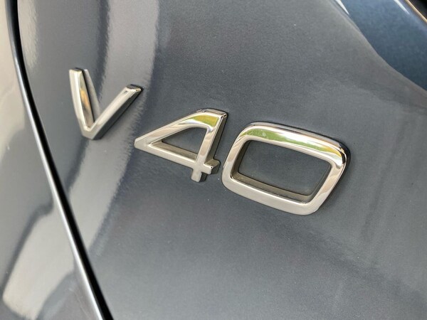 Used Volvo V40 2018 for sale - 76275113: Photo 29