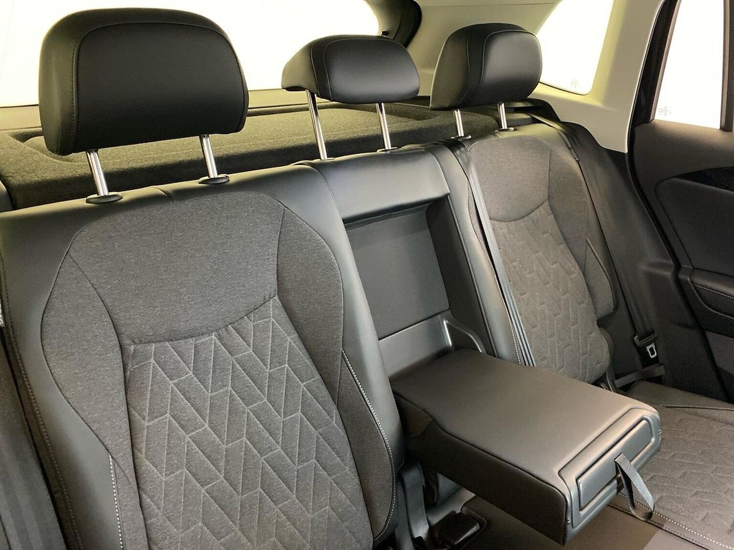 Used Volkswagen Tiguan 2025 for sale - 77488806: Photo 16