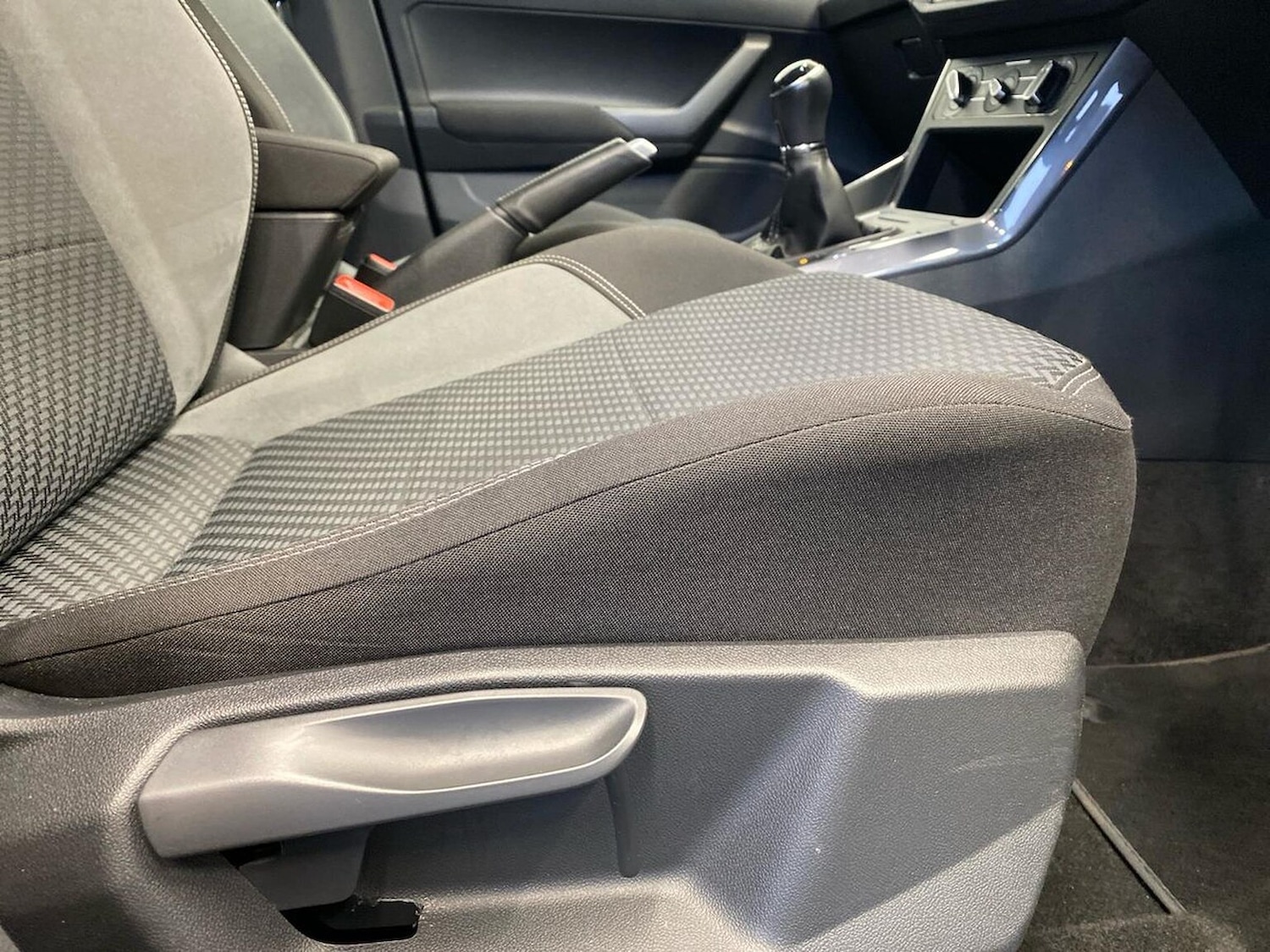 Used Volkswagen Polo 2021 for sale - 76986976: Photo 30