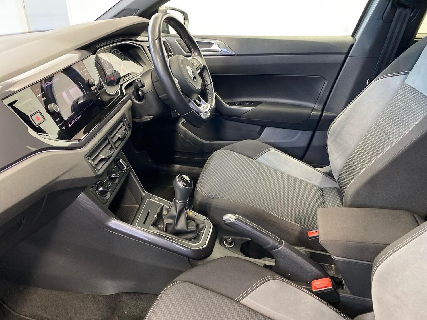 Used Volkswagen Polo 2021 for sale - 76986976: Photo 40