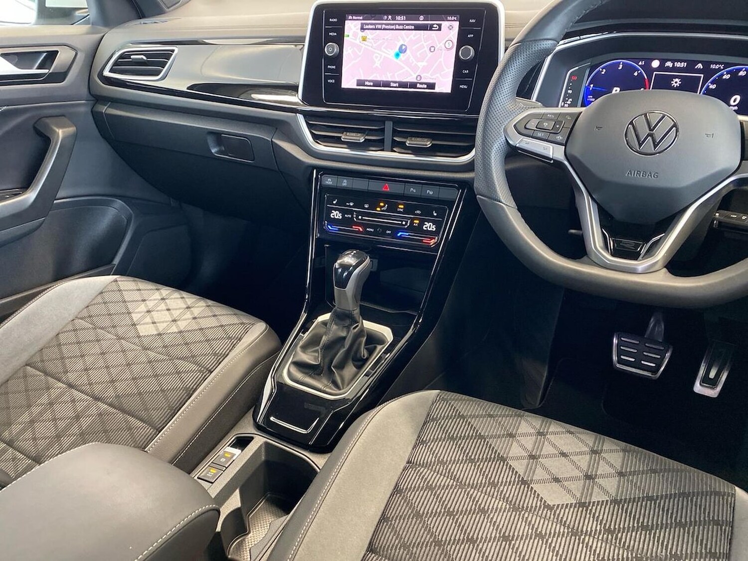 Used Volkswagen T-Roc 2025 for sale - 78194838: Photo 13