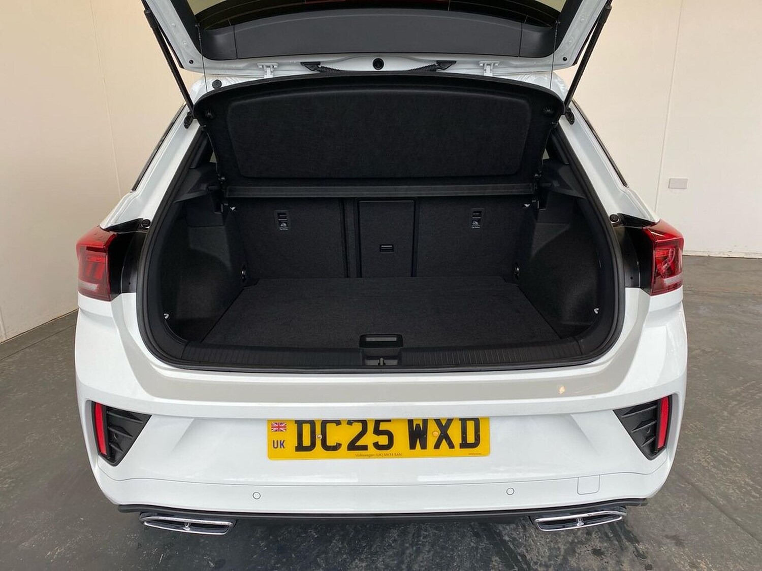 Used Volkswagen T-Roc 2025 for sale - 78194838: Photo 17