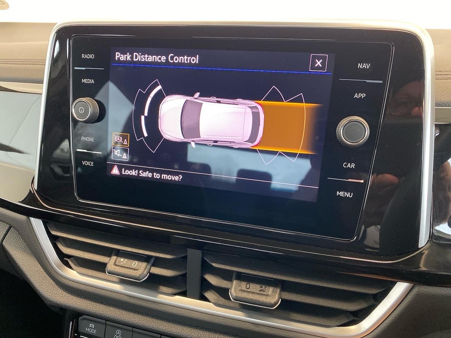 Used Volkswagen T-Roc 2025 for sale - 78194838: Photo 23