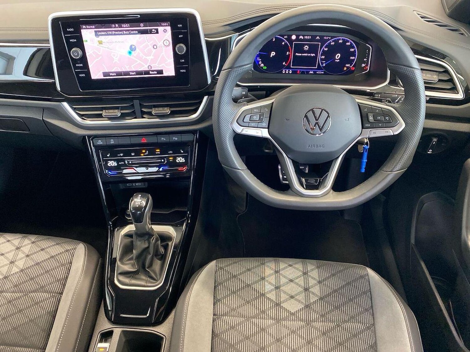 Used Volkswagen T-Roc 2025 for sale - 78194838: Photo 9