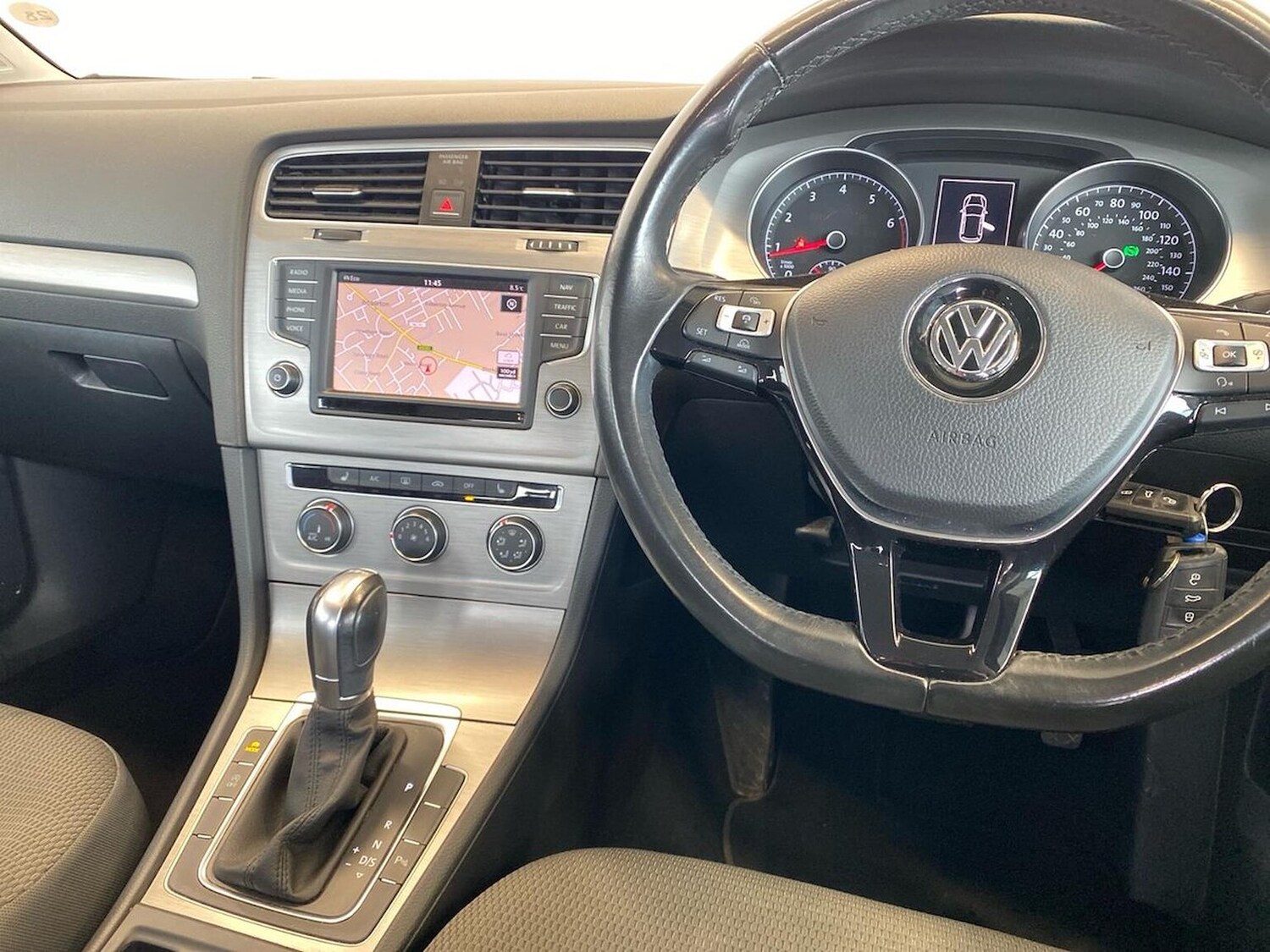 Used Volkswagen Golf 2017 for sale - 78195144: Photo 13