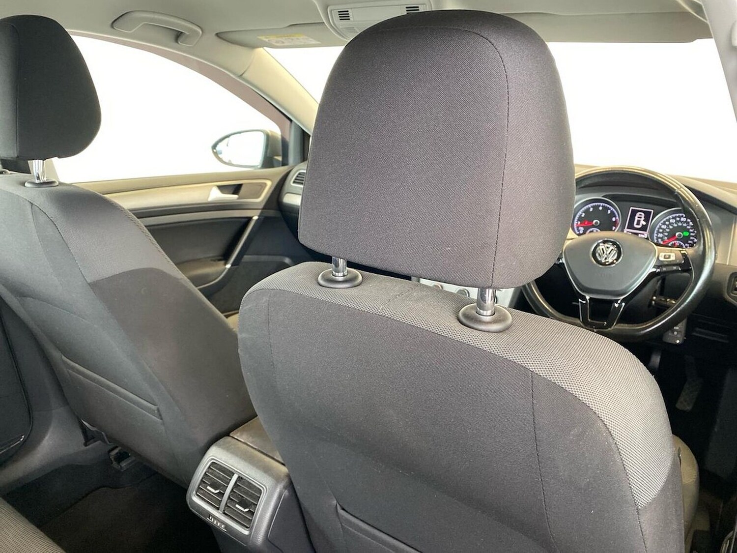 Used Volkswagen Golf 2017 for sale - 78195144: Photo 22