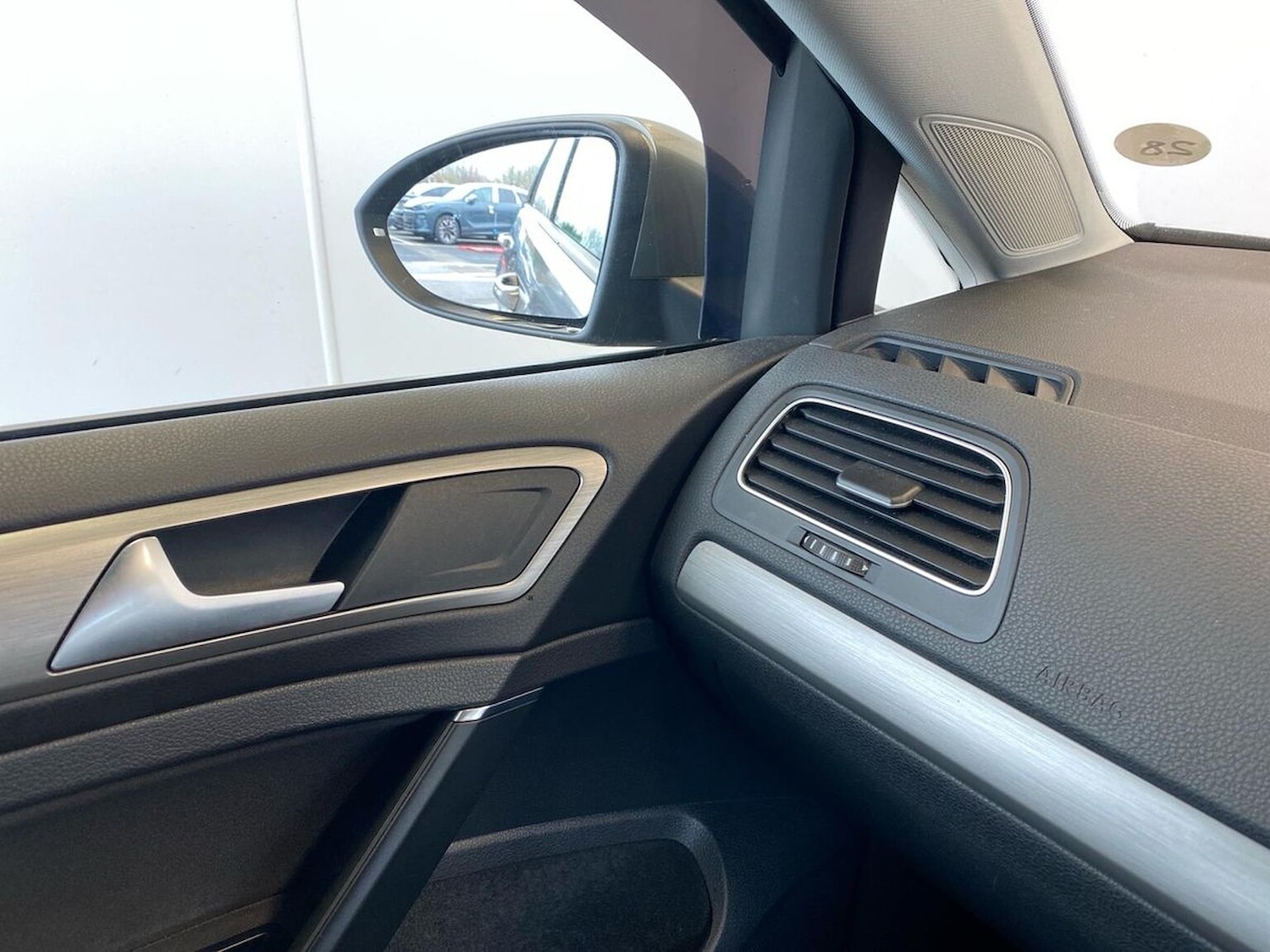 Used Volkswagen Golf 2017 for sale - 78195144: Photo 31