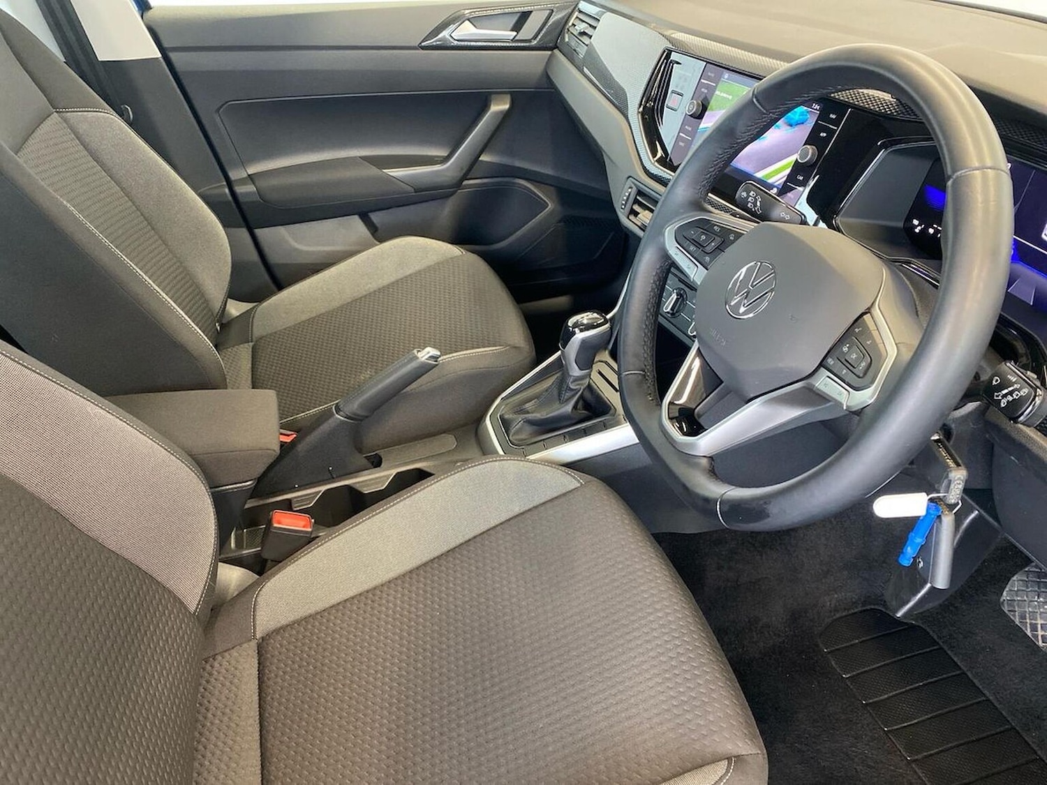 Used Volkswagen Polo 2024 for sale - 76418258: Photo 15