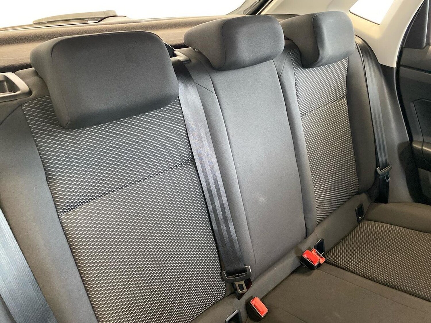 Used Volkswagen Polo 2019 for sale - 77090024: Photo 16