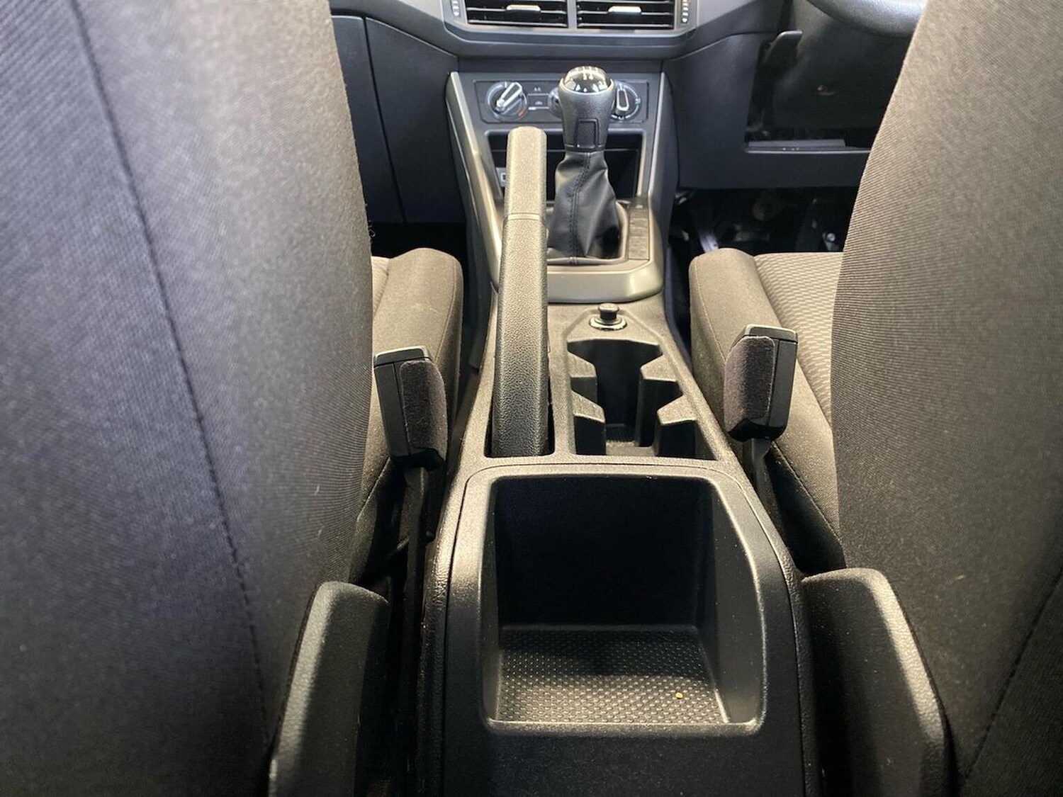 Used Volkswagen Polo 2019 for sale - 77090024: Photo 26