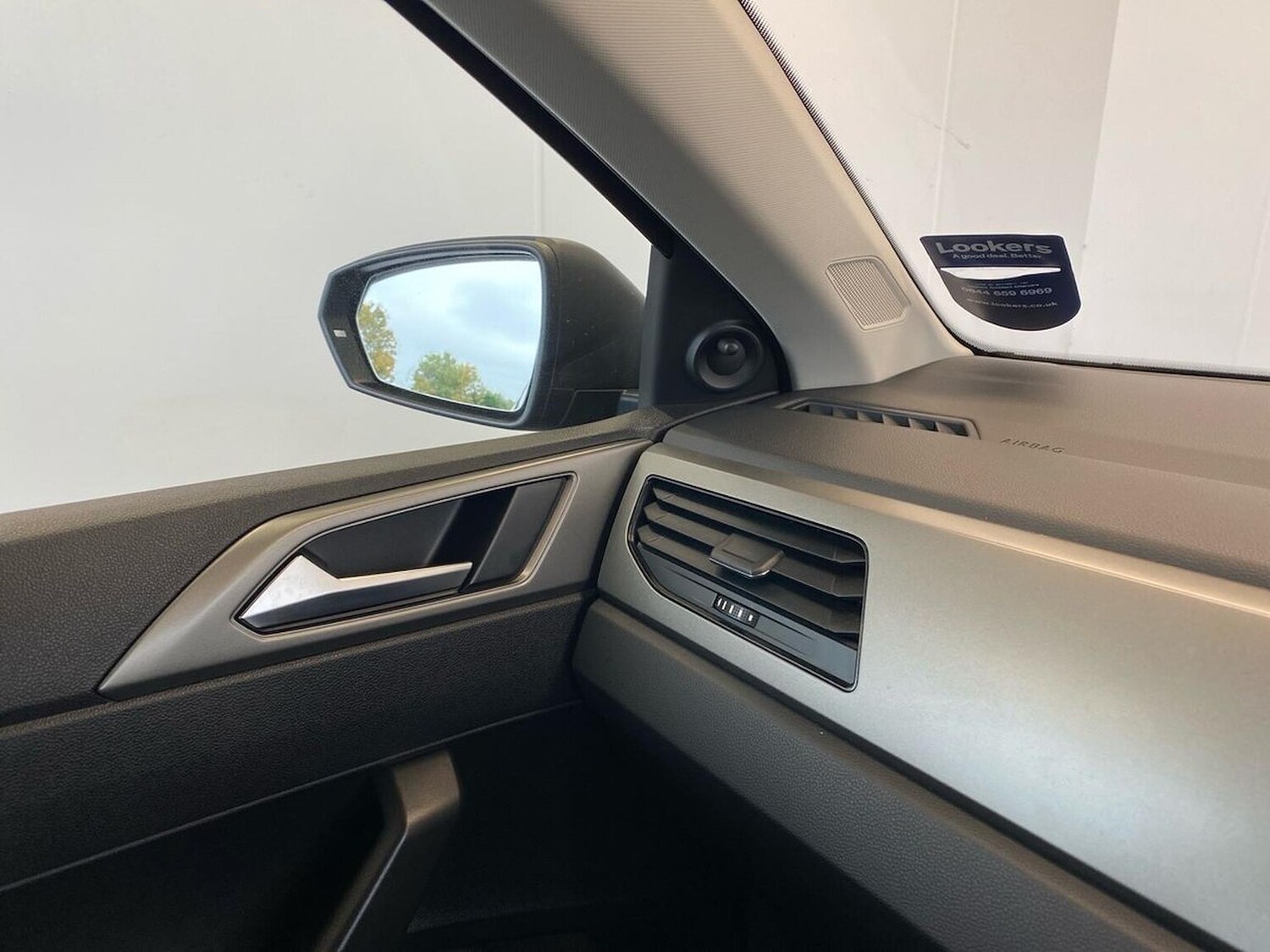 Used Volkswagen Polo 2019 for sale - 77090024: Photo 31