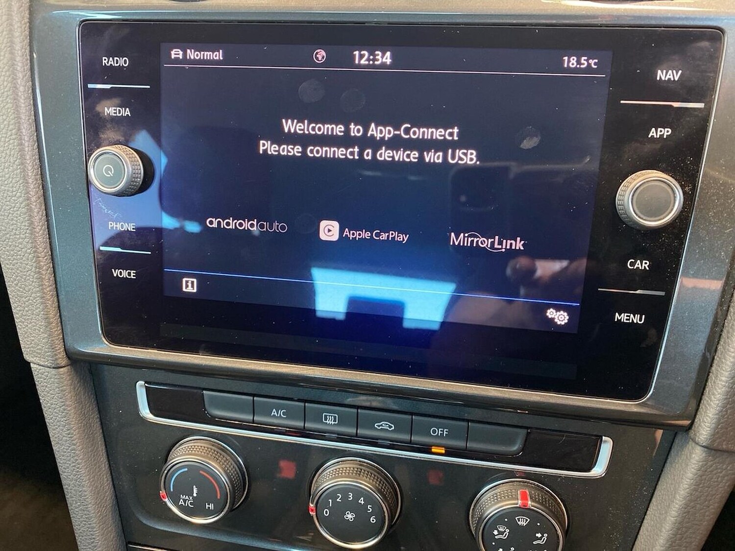 Used Volkswagen Golf 2019 for sale - 78195133: Photo 11