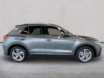 Used Volkswagen T-Roc 2025 for sale - 78242922: Photo