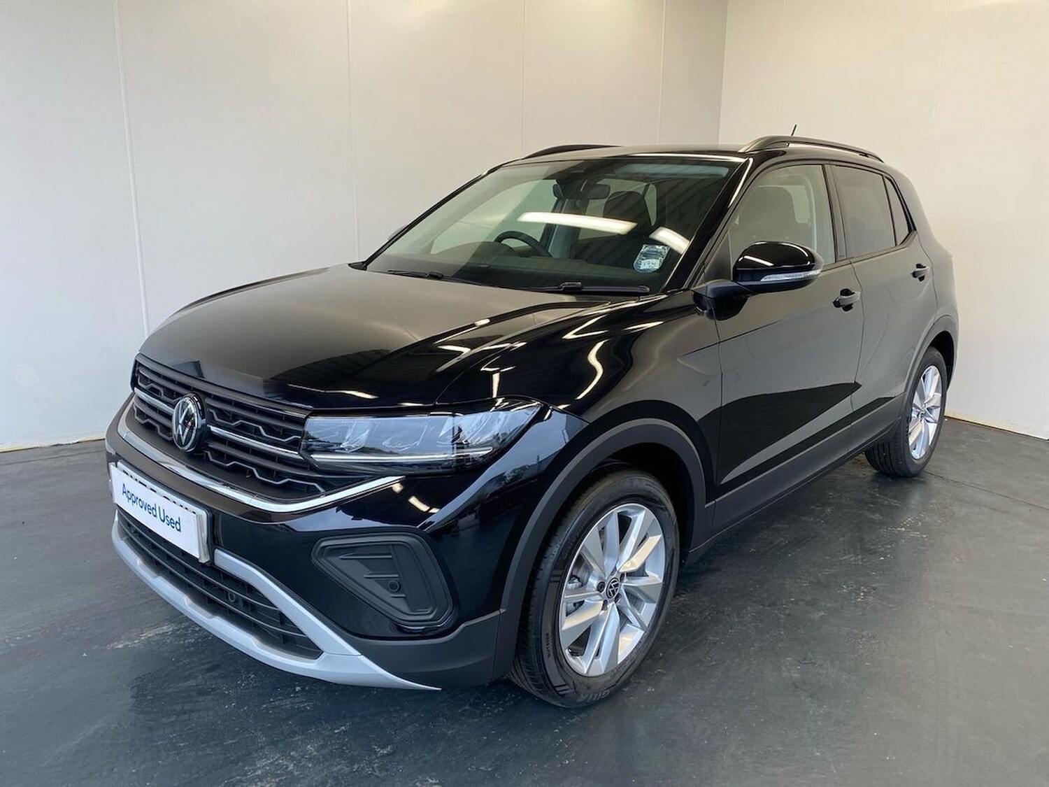 Used Volkswagen T-Cross 2025 for sale - 76316690: Photo 34