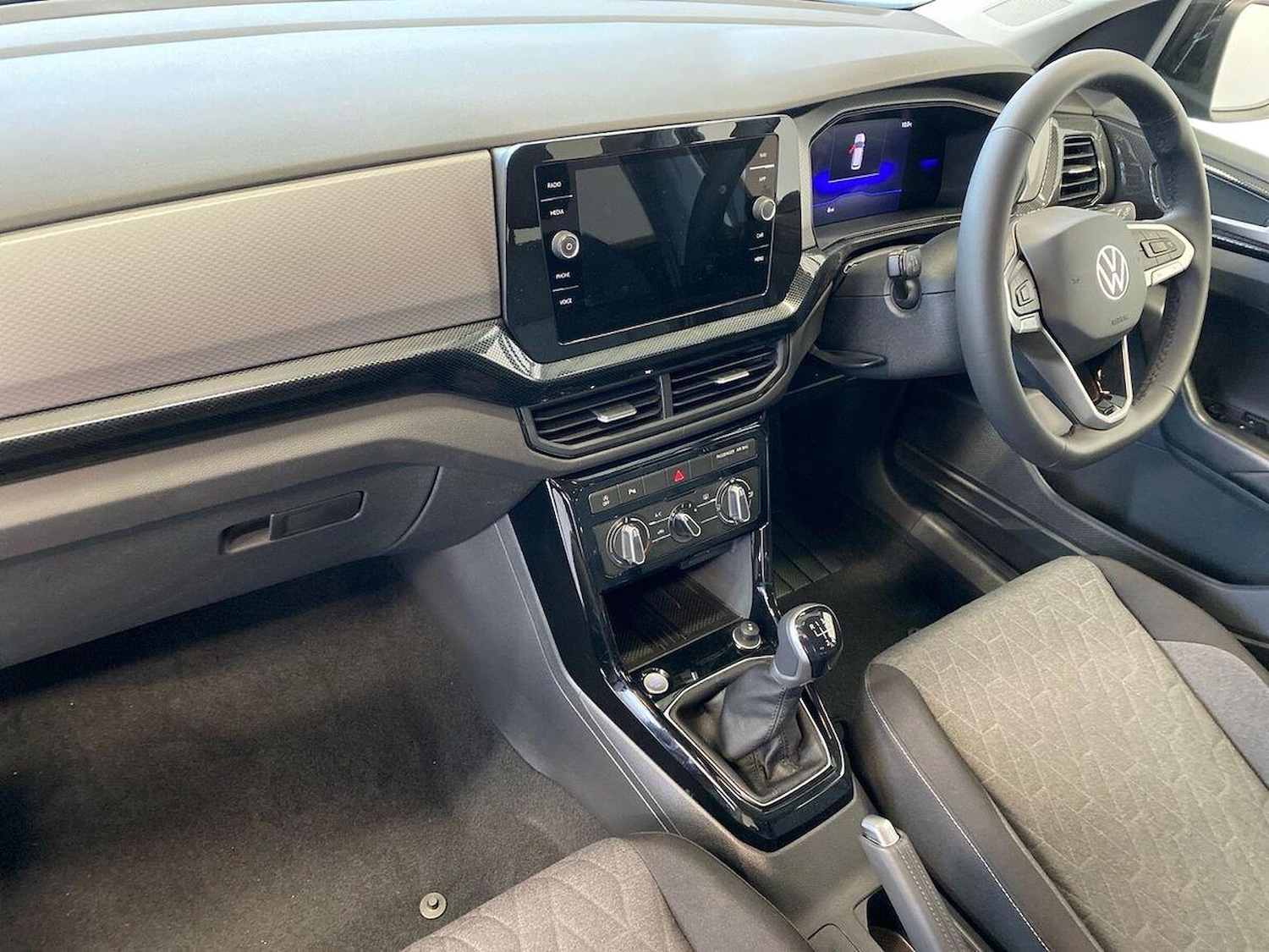 Used Volkswagen T-Cross 2025 for sale - 76316690: Photo 7