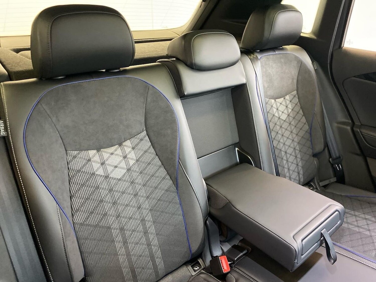 Used Volkswagen Tiguan 2025 for sale - 76316680: Photo 16