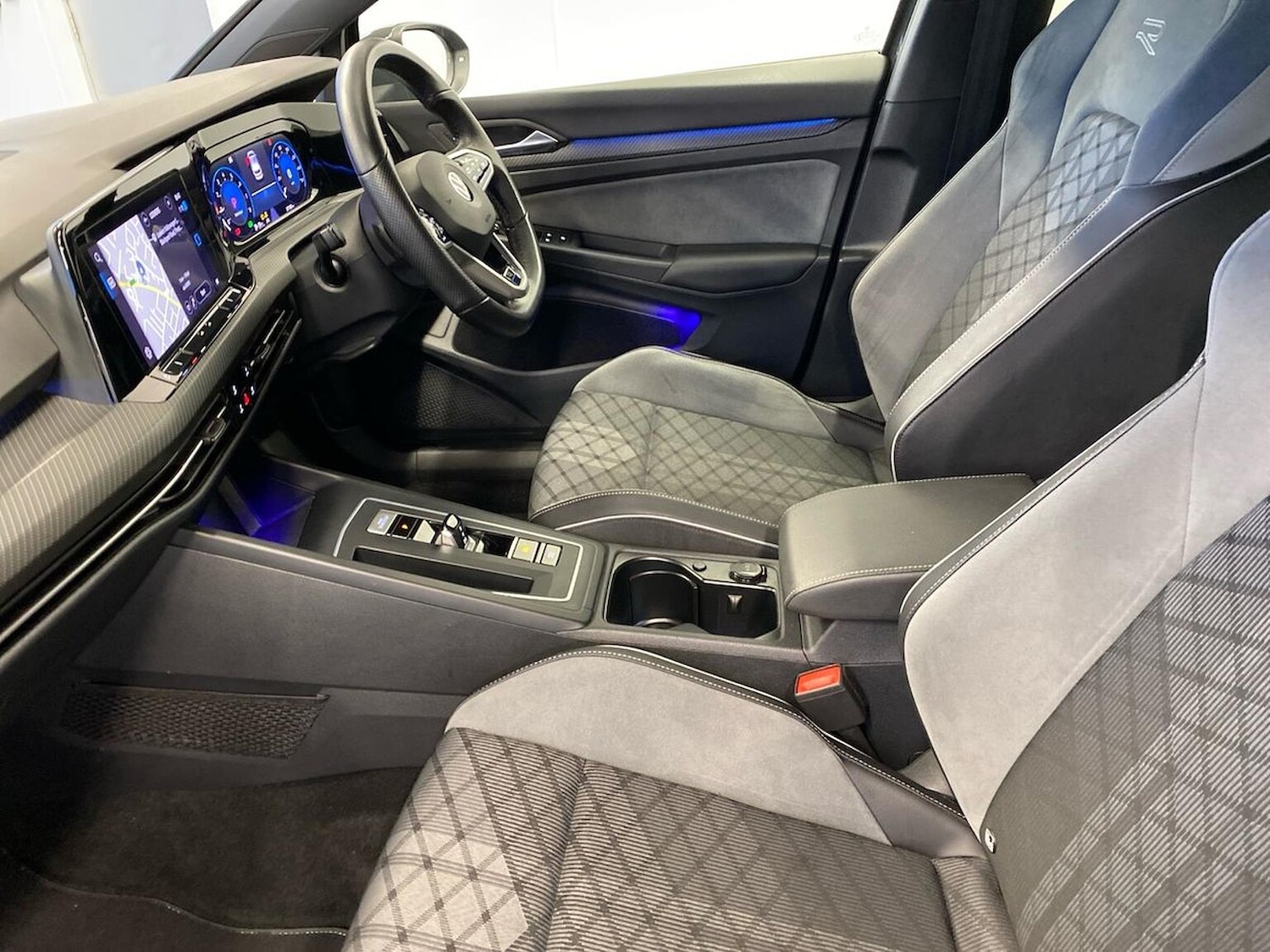 Used Volkswagen Golf 2022 for sale - 77077290: Photo 41