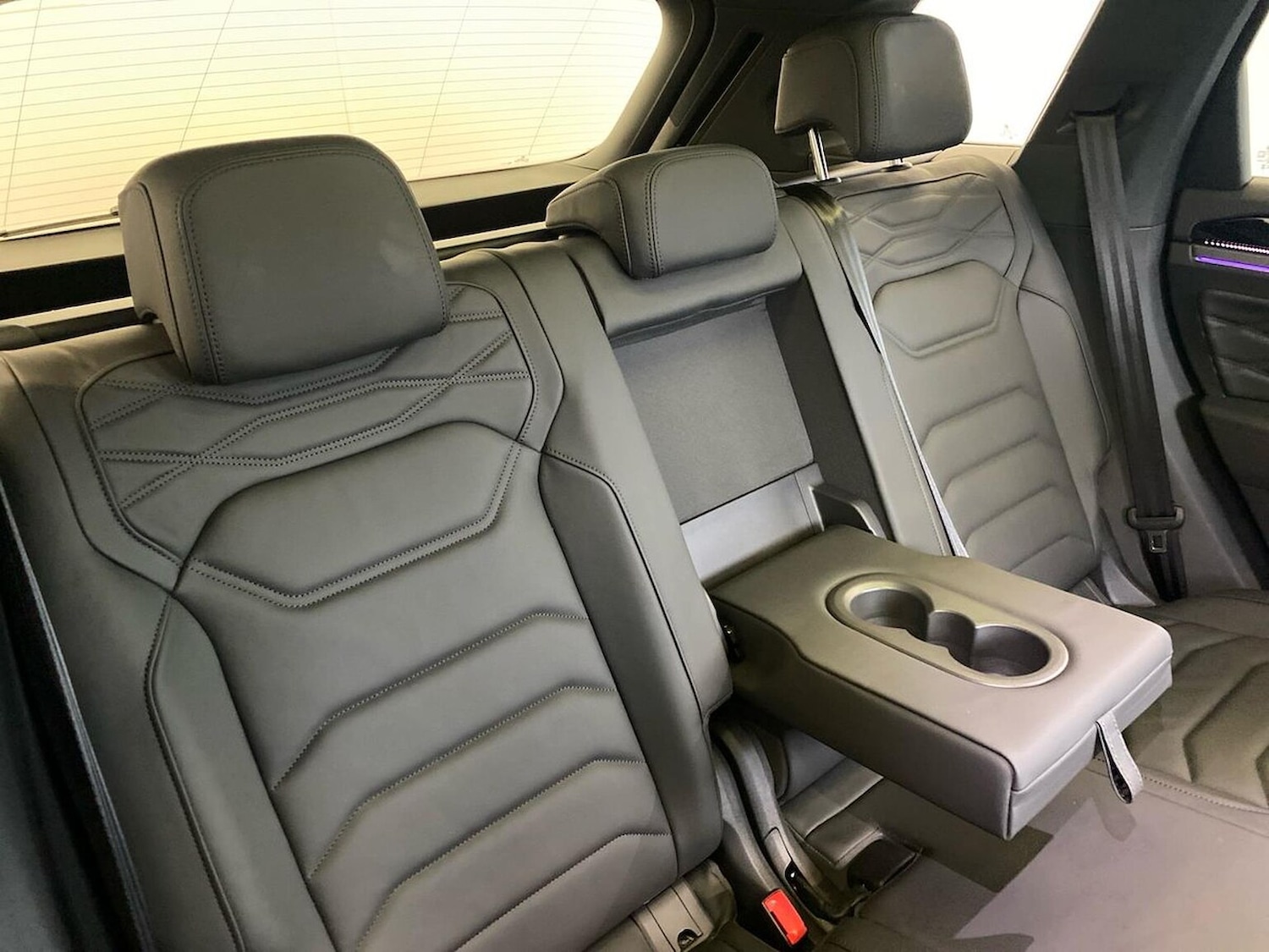 Used Volkswagen Touareg 2025 for sale - 76461833: Photo 16