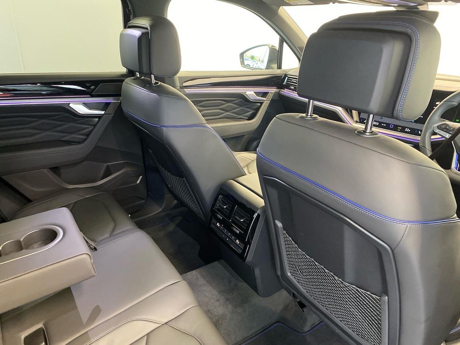 Used Volkswagen Touareg 2025 for sale - 76461833: Photo 22