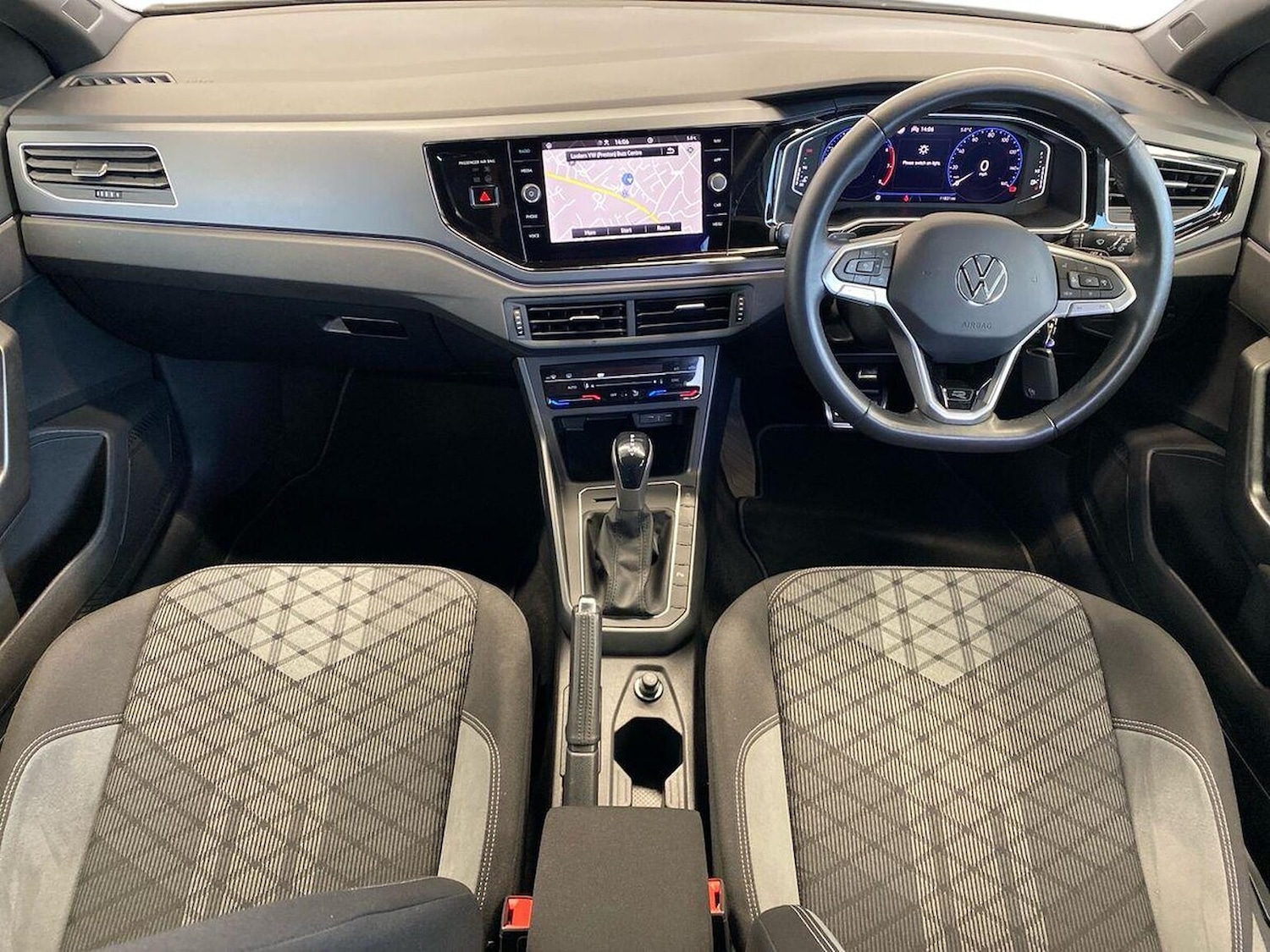 Used Volkswagen Polo 2023 for sale - 77488770: Photo 8