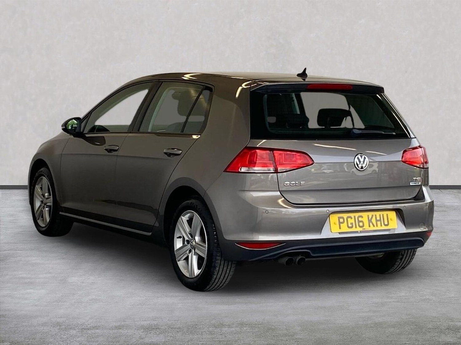 Used Volkswagen Golf 2016 for sale - 78198094: Photo 2