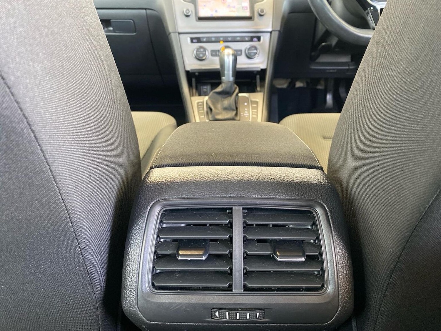 Used Volkswagen Golf 2016 for sale - 78198094: Photo 26