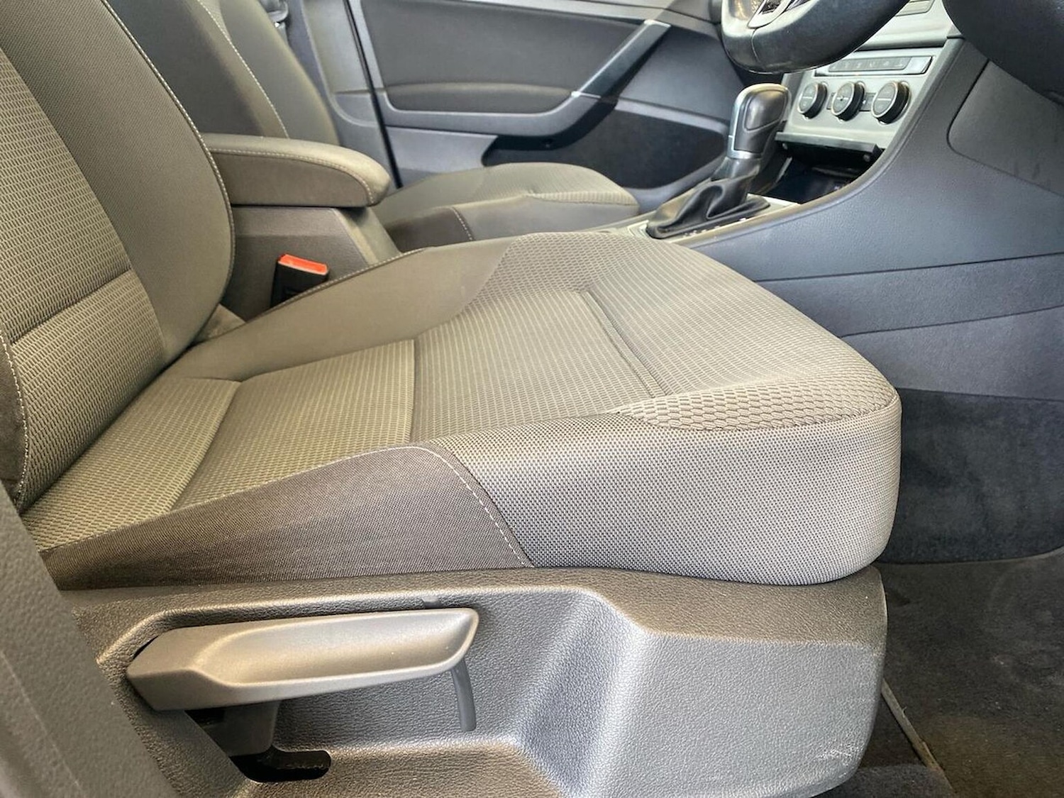 Used Volkswagen Golf 2016 for sale - 78198094: Photo 30