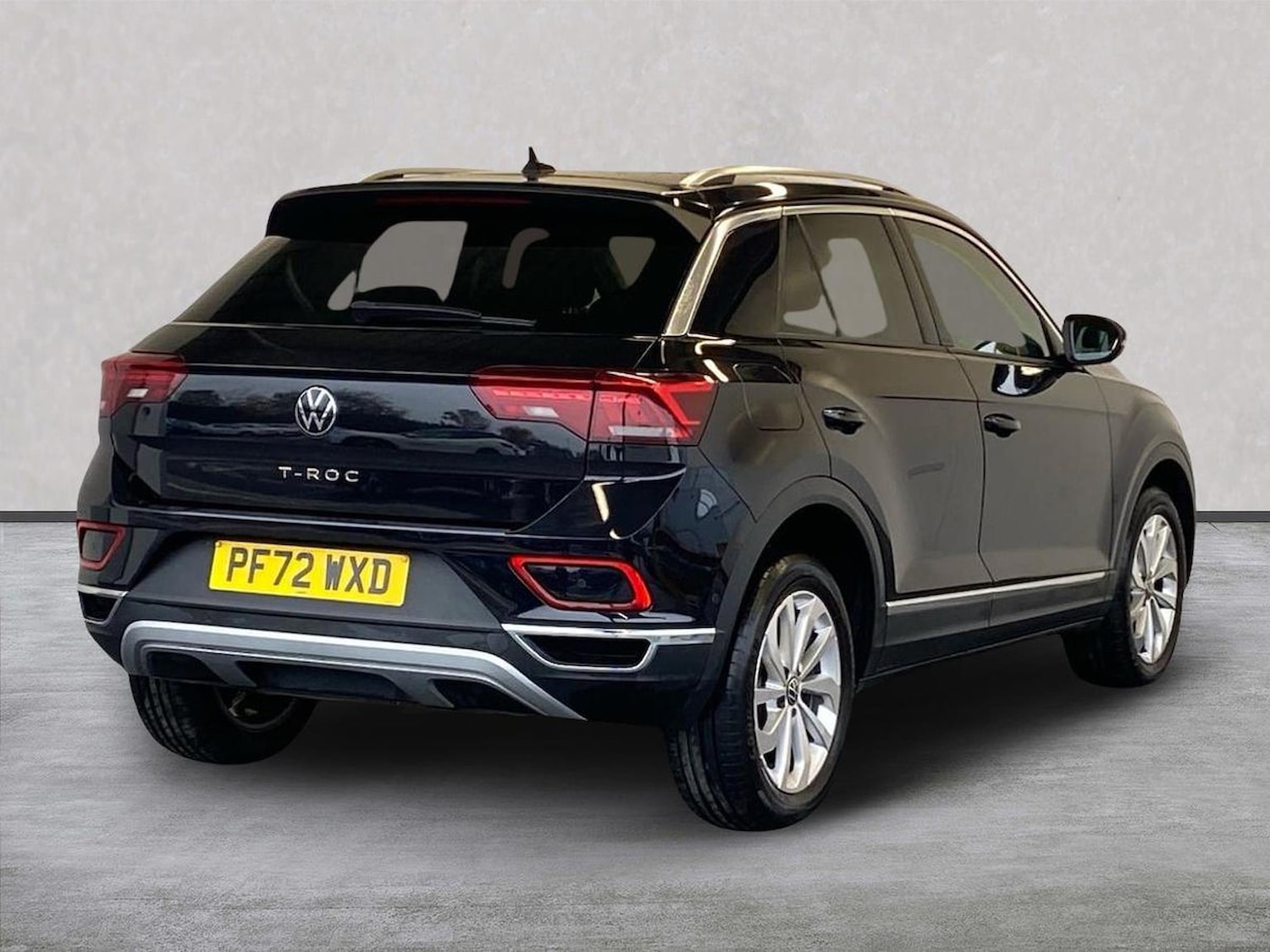 Used Volkswagen T-Roc 2023 for sale - 76719395: Photo 18