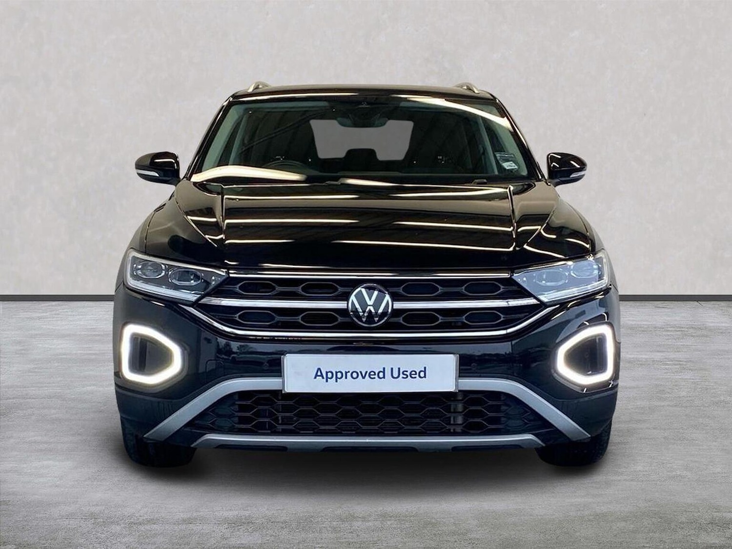 Used Volkswagen T-Roc 2023 for sale - 76719395: Photo 5